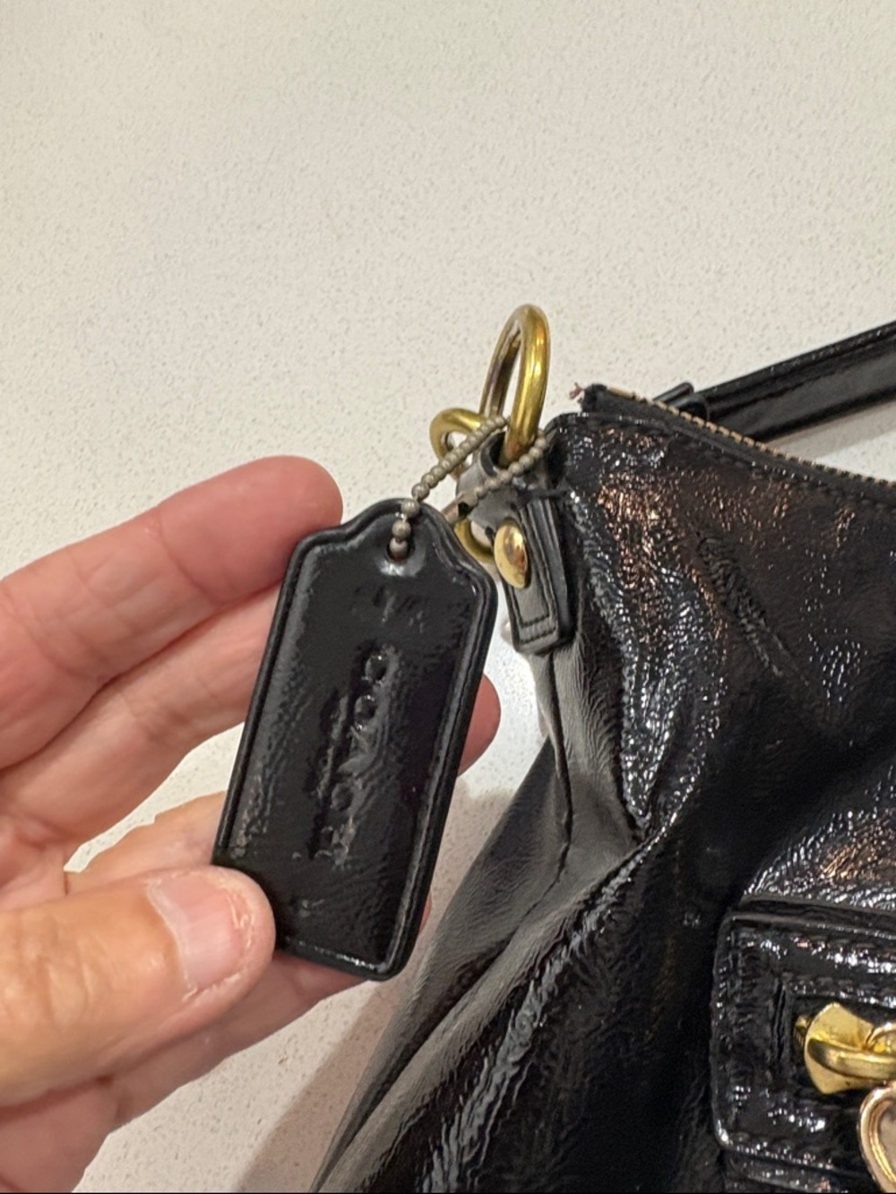Coach Daisy Poppy w/3 hangtags. Does NOT COME WITH SCARF - Picture 7 of 7